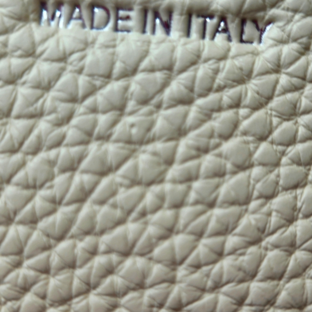 Elegant Cream Shoulder Bag (NWOT) - Picture 10 of 17